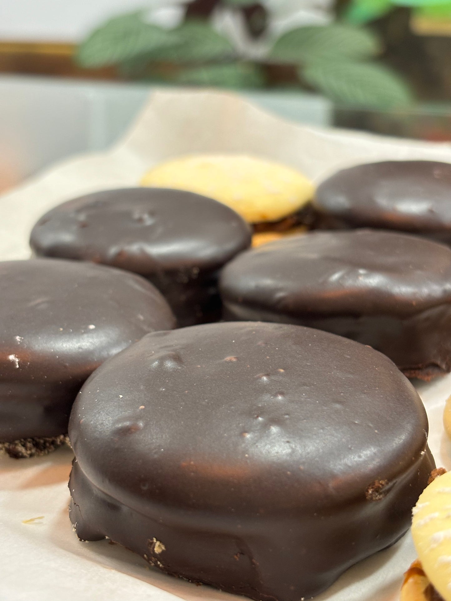 Alfajores Dulce de Leche cubiertos de Chocolate